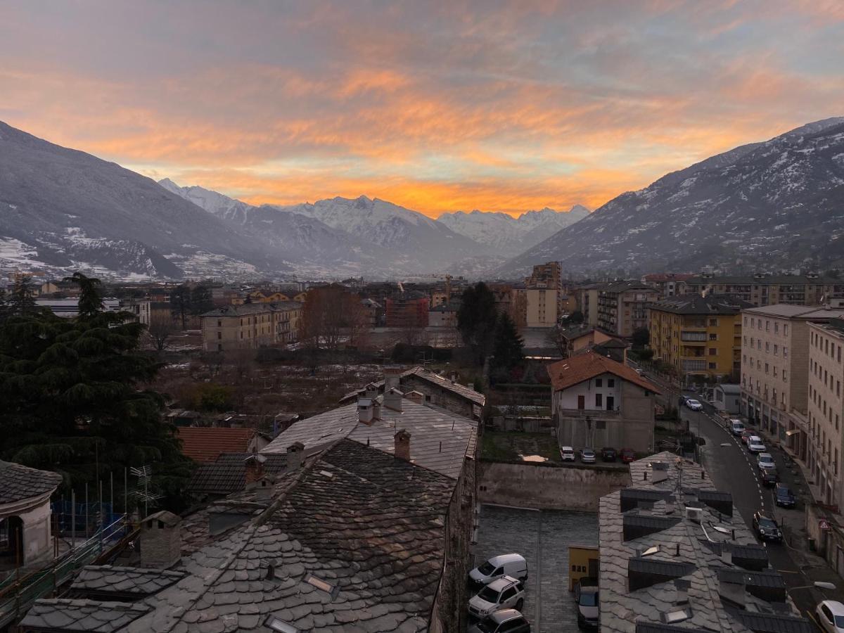 Mansarda Del Sole, Nel Cuore Di Aosta Exterior photo