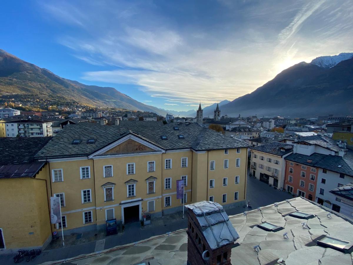 Mansarda Del Sole, Nel Cuore Di Aosta Exterior photo